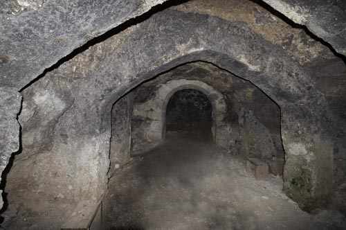 Bodega subterranea del monasteriode Monsalud